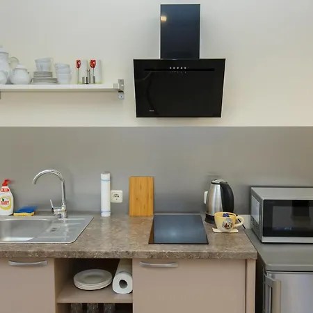 Domina Apartment *